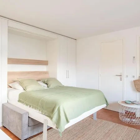 Appartement Studio Vue Mer Climatise A 100m Des Plages Saint-Jean-Cap-Ferrat